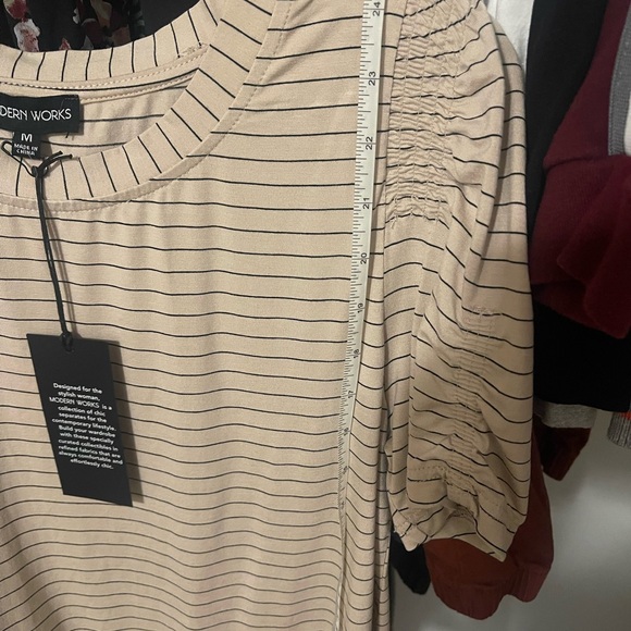 NWT Modern Works short sleeve women’s top M - Picture 7 of 10